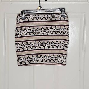 Nollie Aztec beige mini skirt women's size Small
